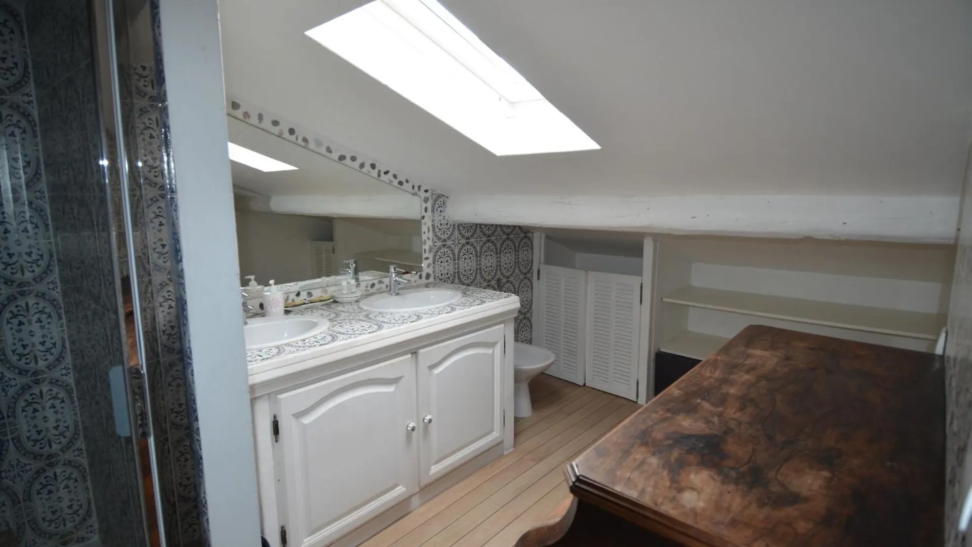Duplex Borriglione - Spacieux Appartement Pour 6 Personnes Au Pied Du Tram Nice Lägenhet