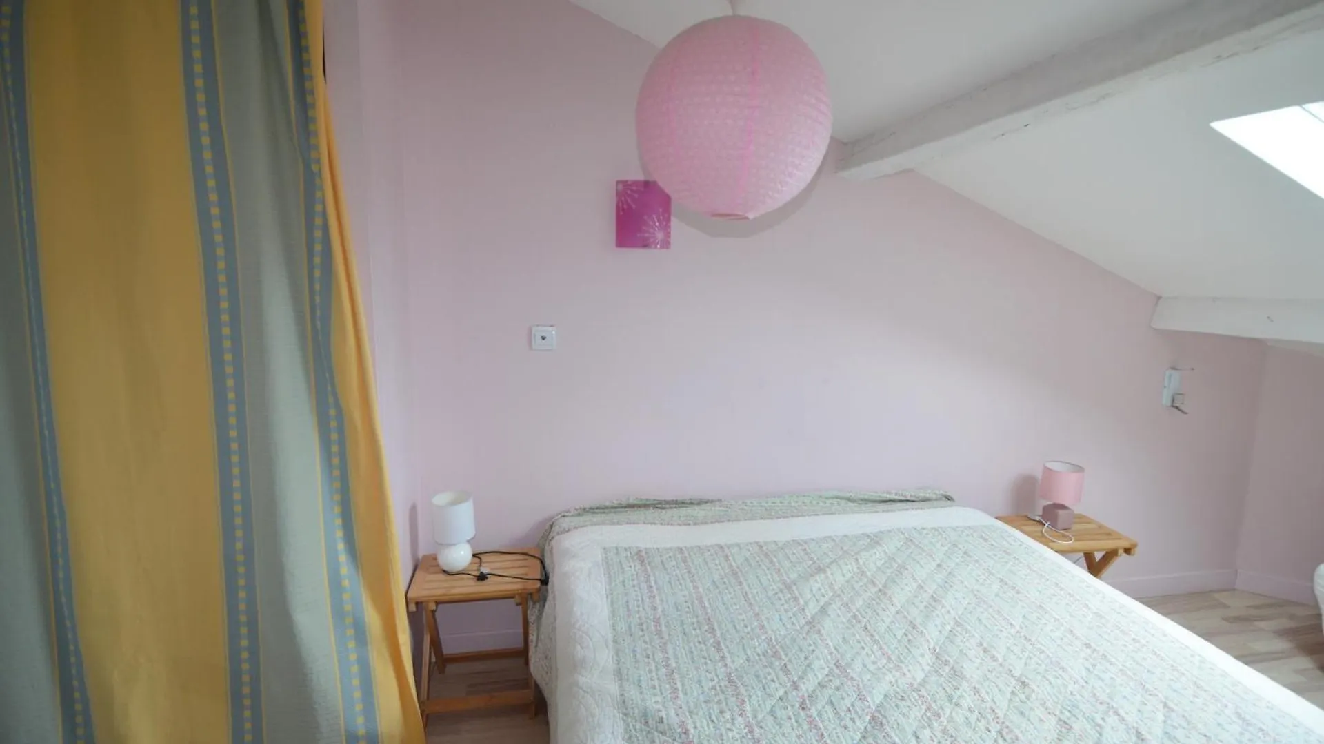 Lägenhet Duplex Borriglione - Spacieux Appartement Pour 6 Personnes Au Pied Du Tram Nice Frankrike